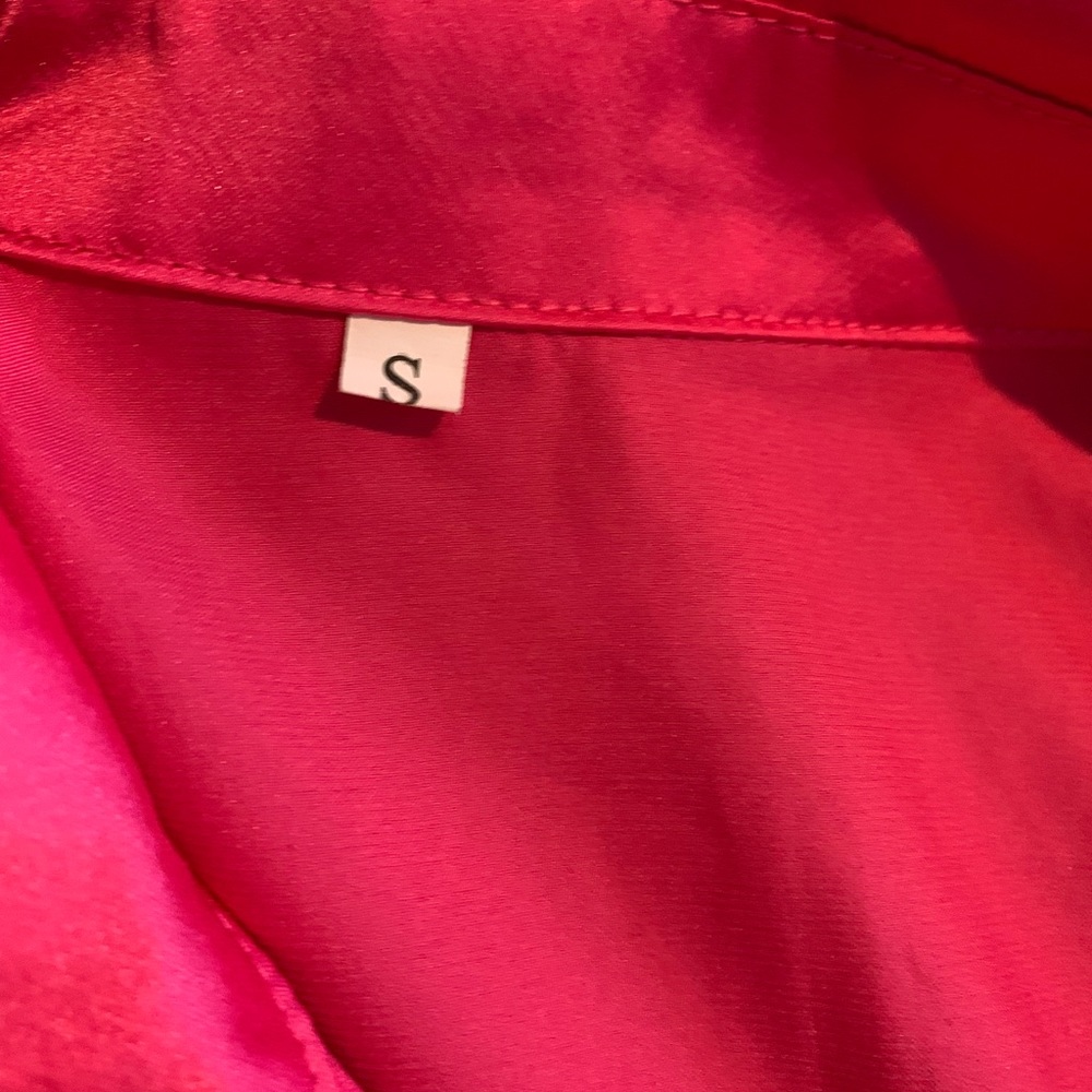 Blouse - Picture 2 of 3